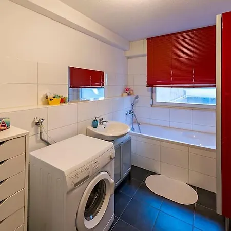 Gare - Sweet & Cosy Apartment